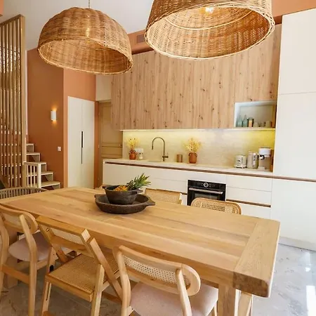 - Amazing Flat To 10 Min To Sea - Garden